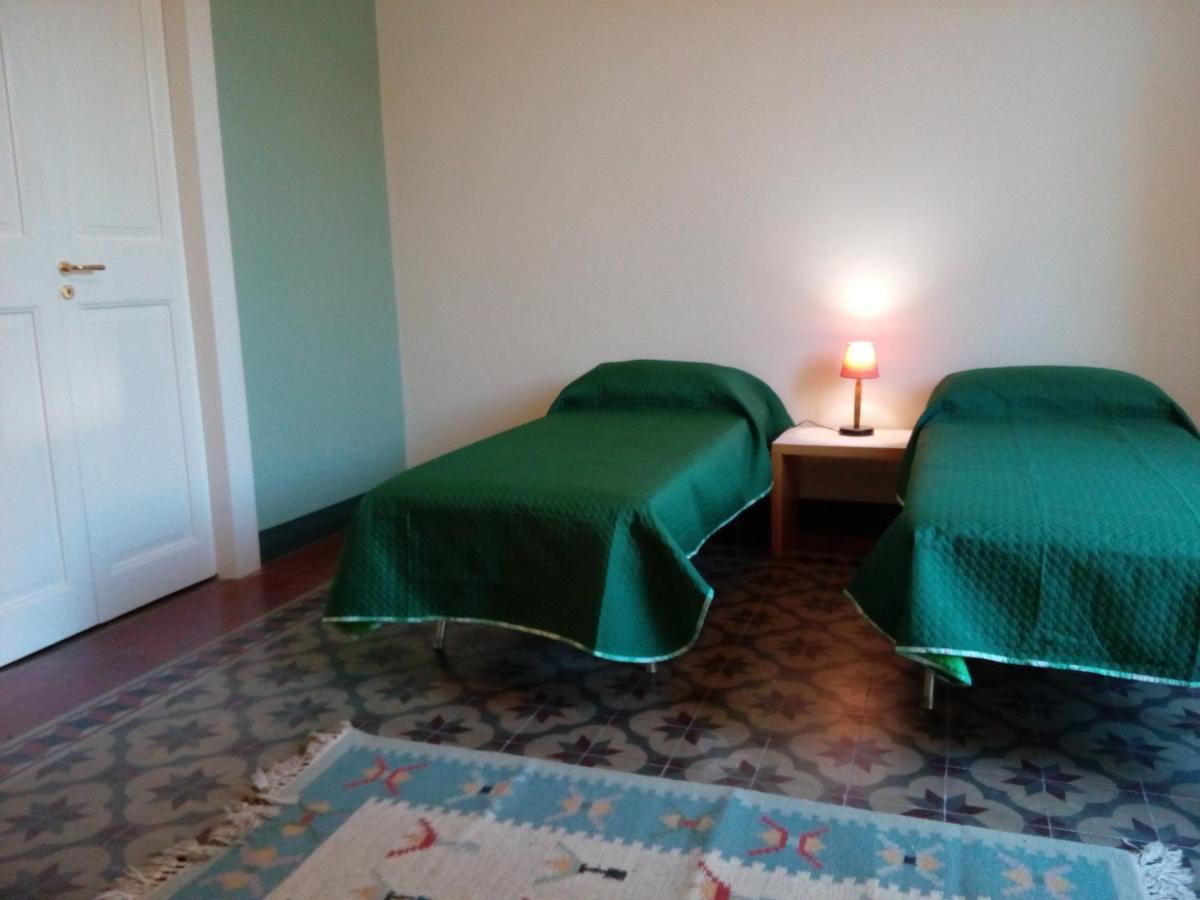 Agrodolce Bed & Breakfast Barcellona-Pozzo di Gotto Dış mekan fotoğraf